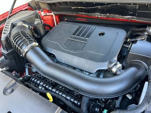 Used 2022 Chevrolet Blazer LT image 36