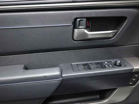 Used 2026 Toyota Sequoia Platinum AWD/4WD image 24