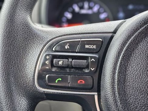 Used 2018 Kia Sportage LX image 17