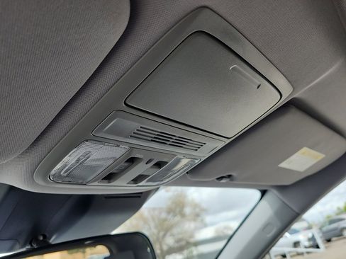 Used 2017 Honda CR-V EX image 30