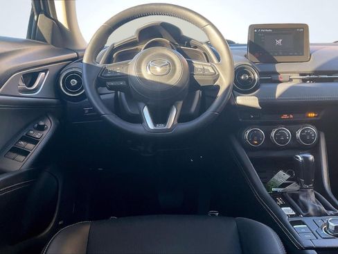 Used 2019 MAZDA CX-3 Touring w/ Preferred Equipment Package image 5