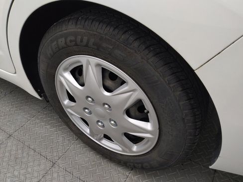 Used 2019 Hyundai Elantra SE FWD image 31