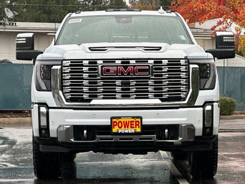 New 2026 GMC Sierra 3500 Denali w/ Denali Reserve Package image 3