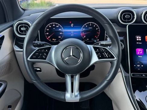 Used 2026 Mercedes-Benz GLC 300 4MATIC image 12