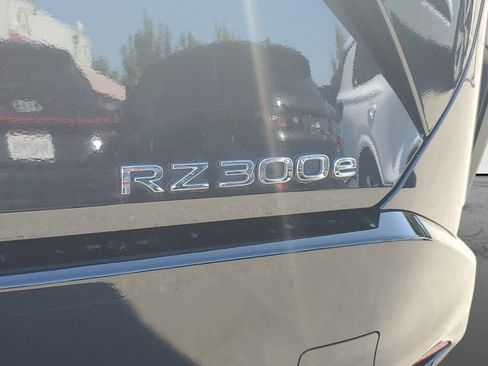 Used 2024 Lexus RZ 300e Premium w/ Accessory Package (Z1) FWD image 6
