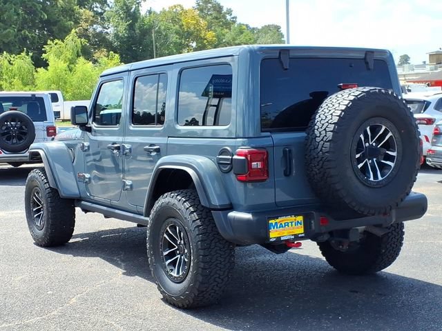 Used 2024 Jeep Wrangler Unlimited Rubicon AWD/4WD image 7