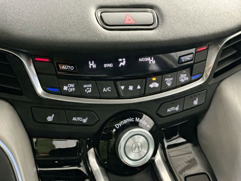 Used 2022 Acura TLX w/ Technology Package image 27