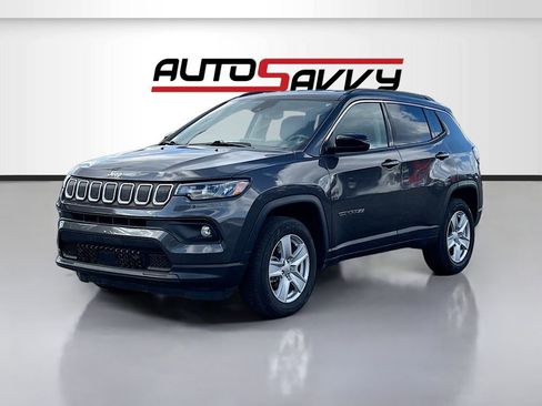 Used 2022 Jeep Compass Latitude w/ Convenience Group image 3