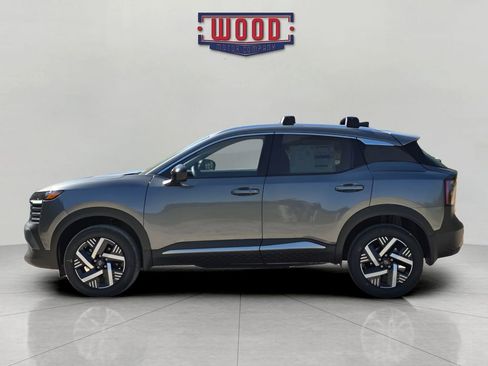 New 2026 Nissan Kicks SV w/ Charging Package FWD image 5