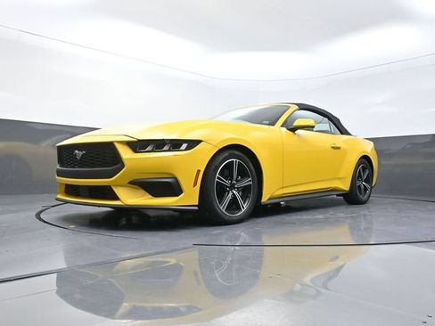 Used 2024 Ford Mustang Premium RWD image 23