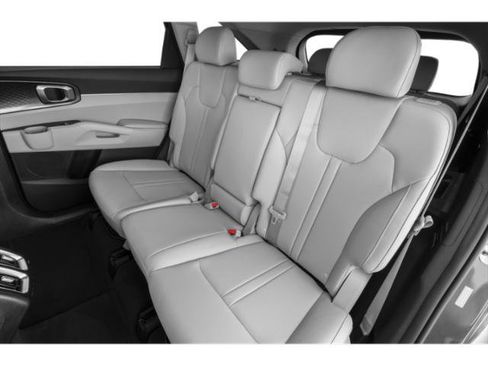 Used 2023 Kia Sorento S FWD image 16