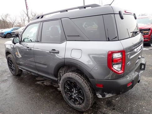 Certified 2025 Ford Bronco Sport Badlands image 5