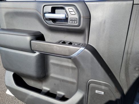 Used 2020 GMC Sierra 1500 AT4 w/ AT4 Premium Package image 7