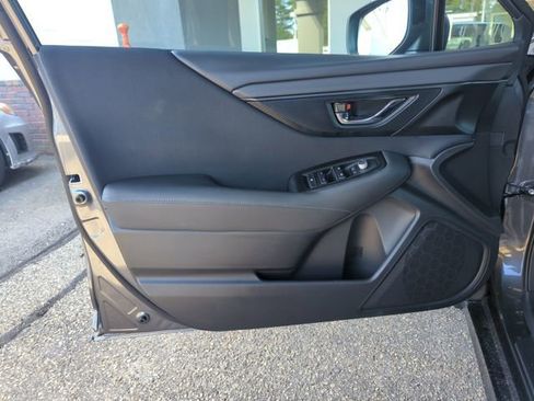 Used 2025 Subaru Legacy Premium AWD/4WD image 15