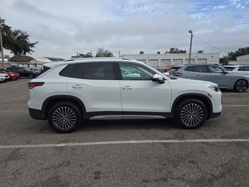 New 2025 Volkswagen Tiguan S image 4