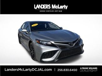 Used 2024 Toyota Camry SE video 1