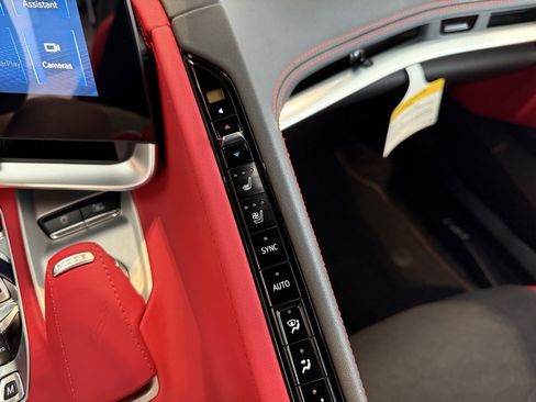 New 2025 Chevrolet Corvette Stingray Preferred Cpe w/ Z51 Performance Package image 21