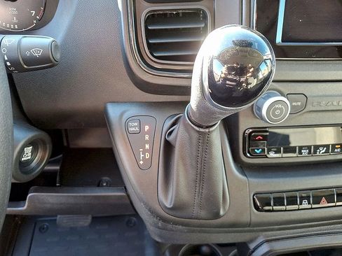 Used 2025 RAM ProMaster 2500 image 14