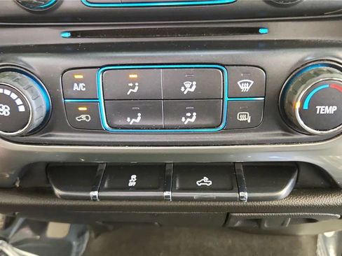 Used 2019 Chevrolet Silverado 1500 LT RWD image 30