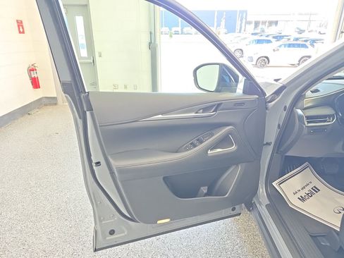 New 2026 INFINITI QX60 Luxe w/ Cargo Package image 25