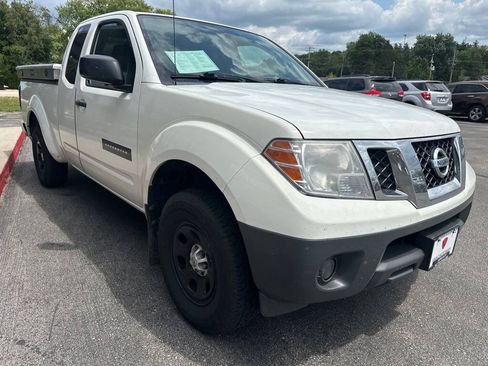 Used 2017 Nissan Frontier S RWD image 5