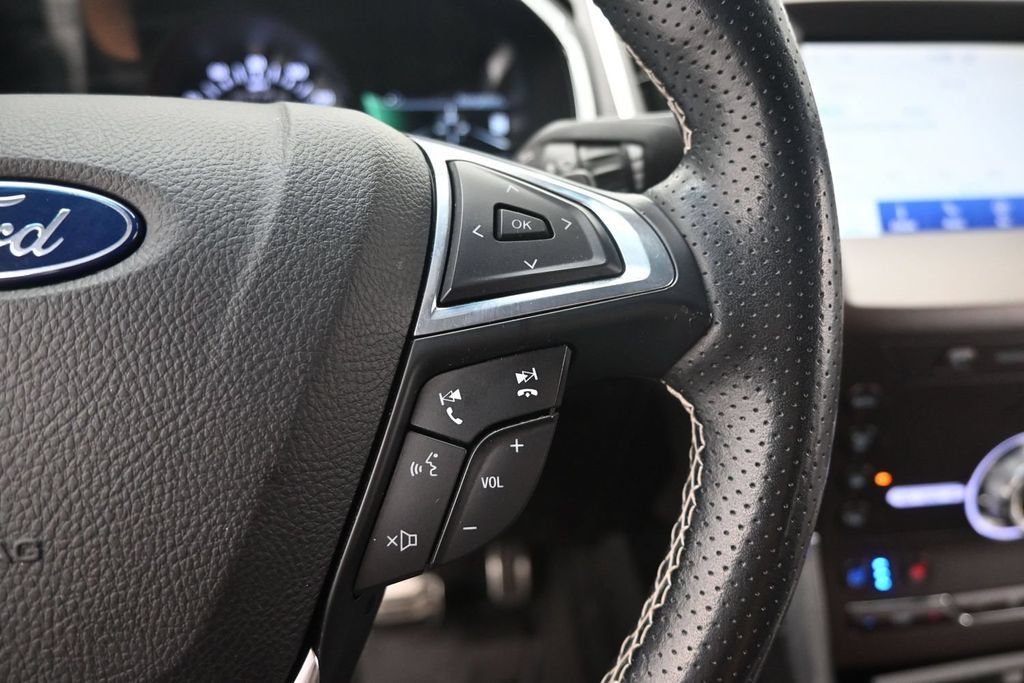 Used 2020 Ford Edge ST w/ Equipment Group 401A AWD/4WD image 37