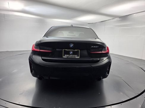 Used 2024 BMW 330i Sedan w/ M Sport Package RWD image 5