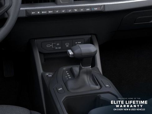 New 2026 Kia K4 FWD image 24