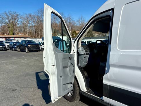 Used 2019 Ford Transit 150 148 Medium Roof image 15