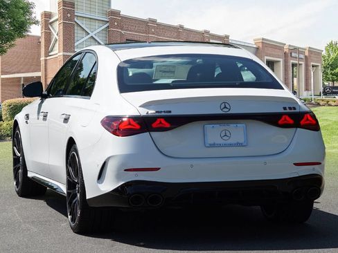 New 2026 Mercedes-Benz E 53 AMG e 4MATIC Sedan image 7