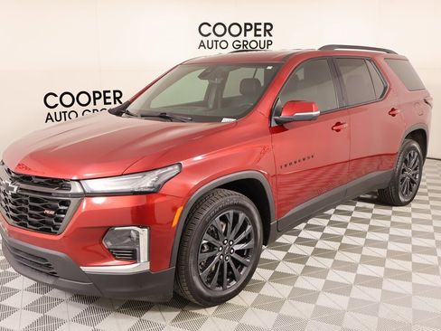 Used 2022 Chevrolet Traverse RS image 10