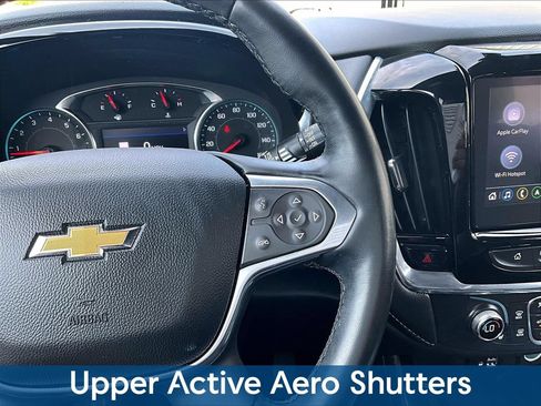 Used 2023 Chevrolet Traverse LT w/ LT Premium Package AWD/4WD image 16
