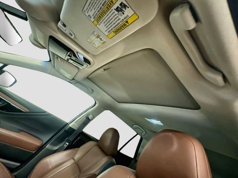 Used 2020 Subaru Outback Touring XT AWD/4WD image 27
