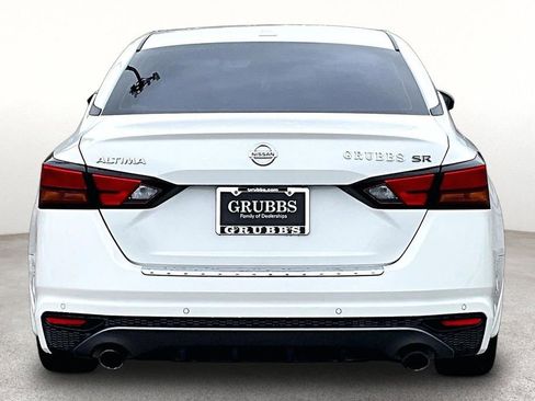Used 2021 Nissan Altima 2.5 SR w/ SR Premium Package FWD image 5