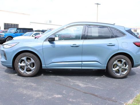 Used 2024 Ford Escape ST-Line w/ Tech Pack #1 AWD/4WD image 4