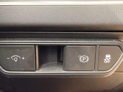 Used 2025 Kia K4 image 27