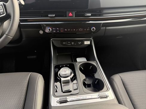 New 2026 Kia Carnival SX Prestige image 11