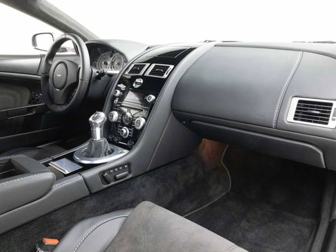 Used 2009 Aston Martin DBS Coupe RWD image 1