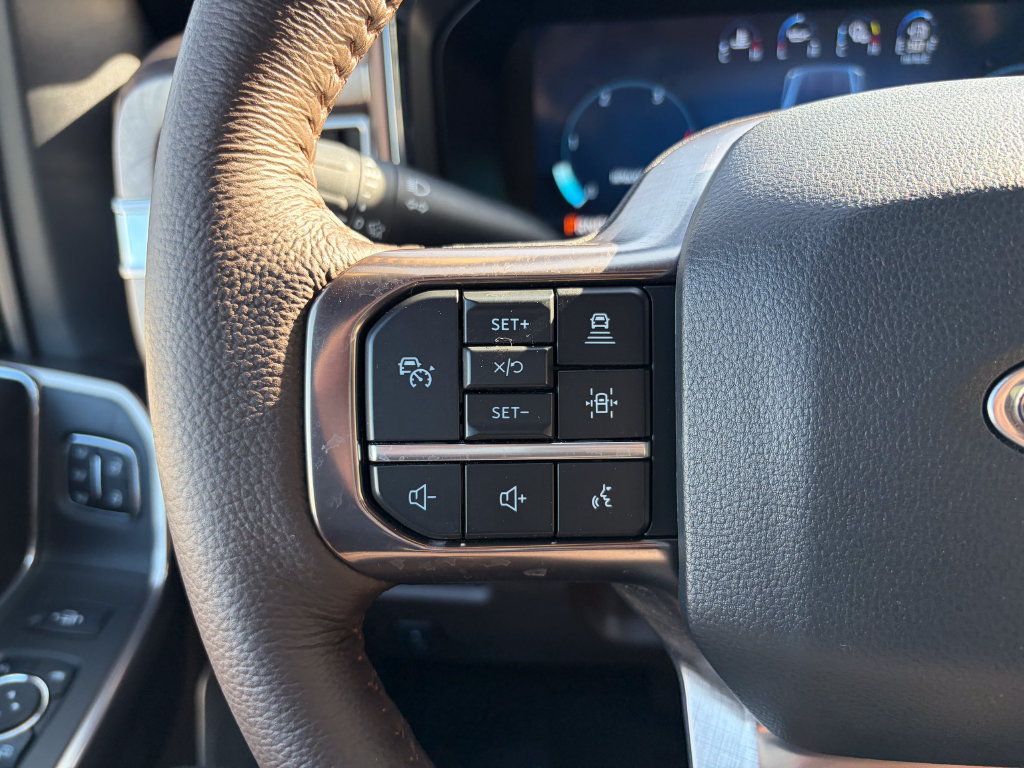 Used 2024 Ford F350 King Ranch AWD/4WD image 33