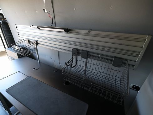 Used 2025 RAM ProMaster 1500 w/ Quick Order Package 22G SLT image 13