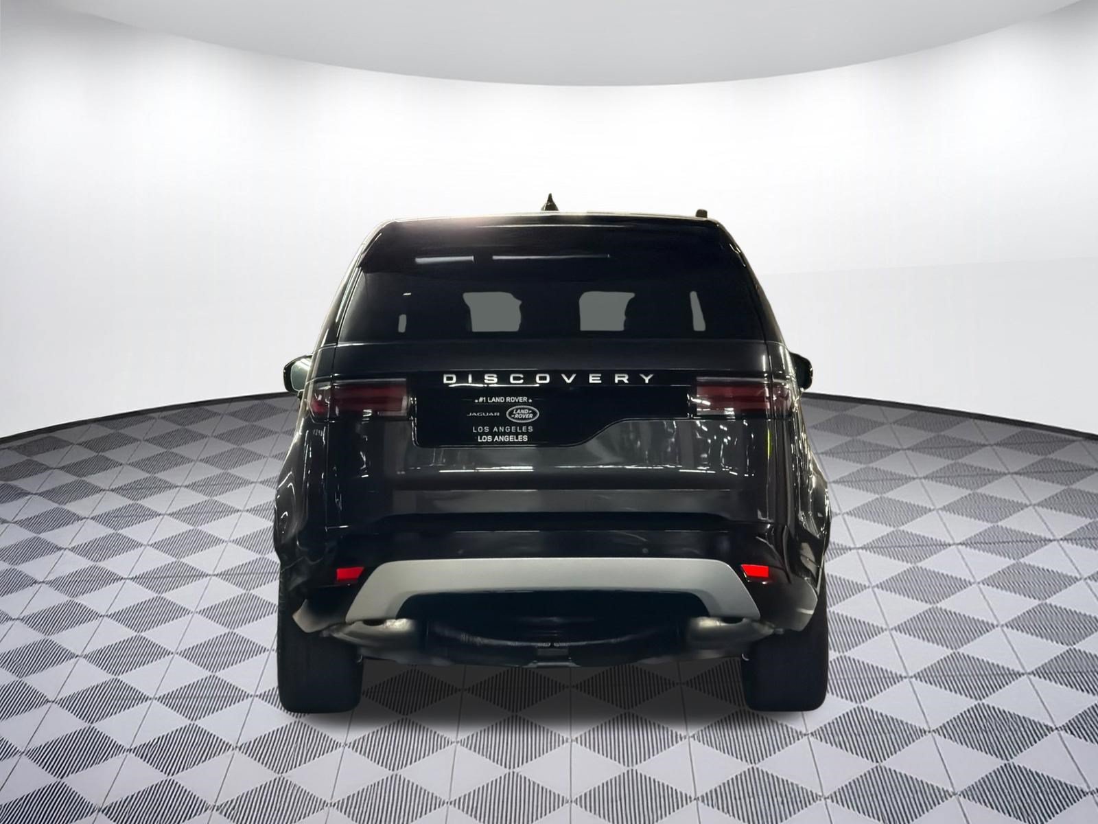 New 2026 Land Rover Discovery Limited Edition AWD/4WD image 10