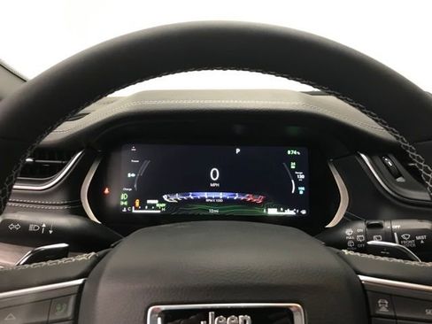 New 2025 Jeep Grand Cherokee Limited 4xe image 13