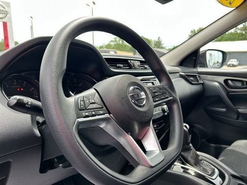 Used 2021 Nissan Rogue Sport S AWD/4WD image 34