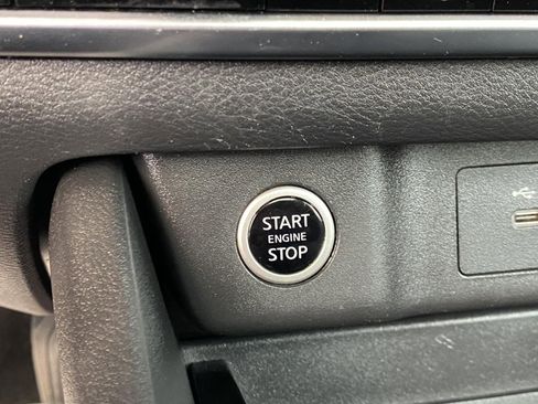 Used 2021 Nissan Rogue SV w/ Premium Package AWD/4WD image 24