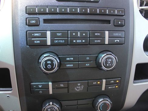 Used 2012 Ford F150 XLT w/ XTR Pkg image 19