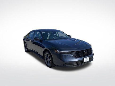 Used 2024 Honda Accord EX image 3