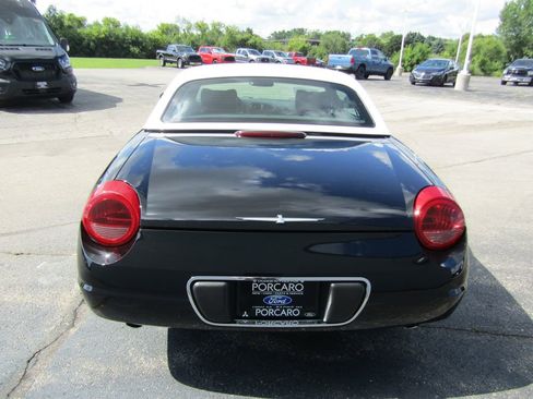 Used 2002 Ford Thunderbird image 10