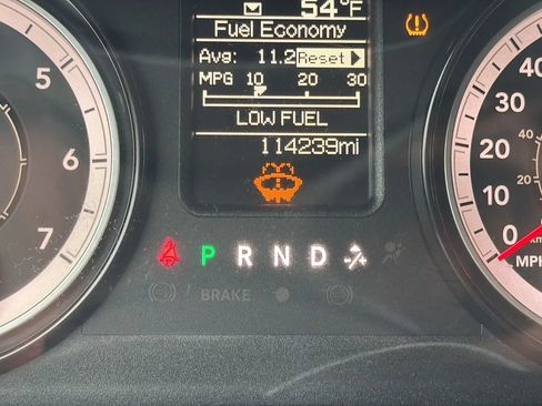 Used 2019 RAM 1500 Express w/ Express Value Package AWD/4WD image 16
