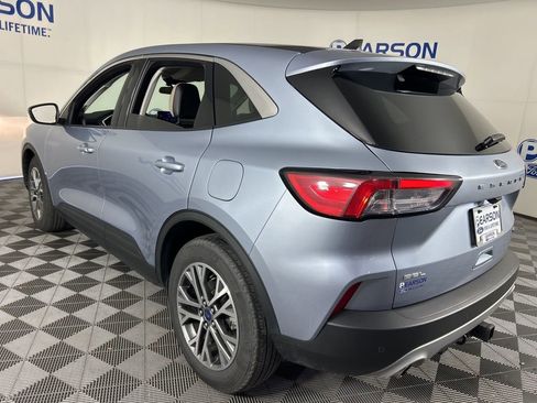 Used 2022 Ford Escape SEL w/ Technology Package image 10