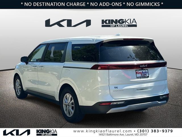 Used 2023 Kia Carnival LX FWD image 25